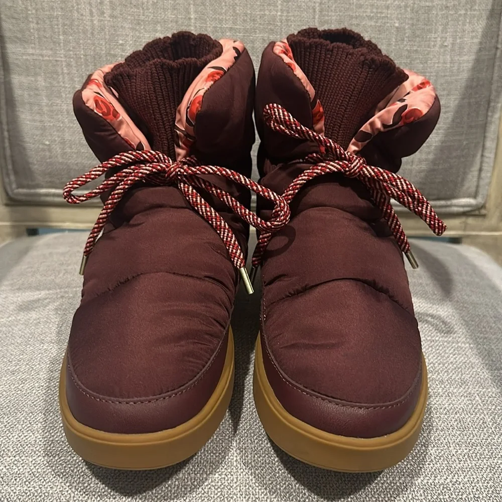 NEW-Kate Spade ♠️ Cocoon Snow Boots. Size 8.5B - Picture 3 of 16